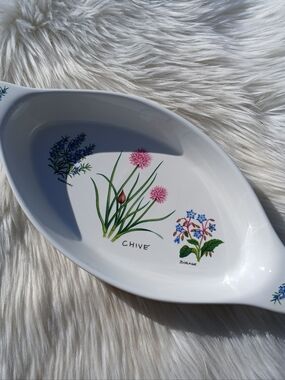 Kent Pottery Au Gratin Casserole Dish Herbs Chive Vintage Cottagecore Kitchen